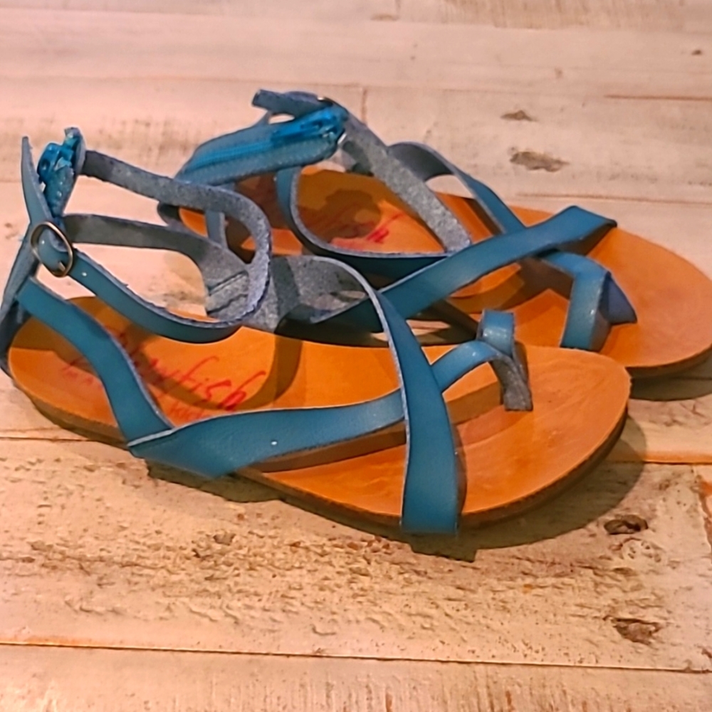 Blowfish Malibu kids- blue sandal, size 3